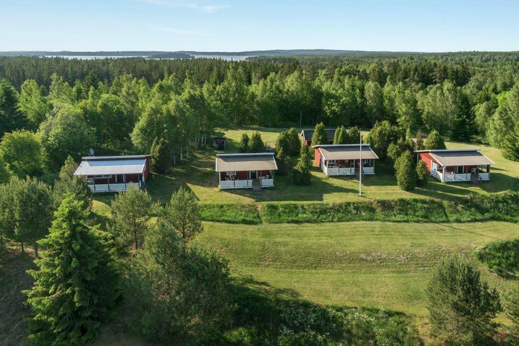 Ålebro stugby Hotell Norrhult Exteriör bild